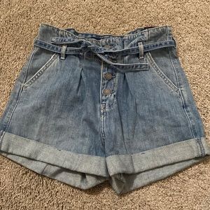 NWT Hollister Ultra High Rise Jean Shorts